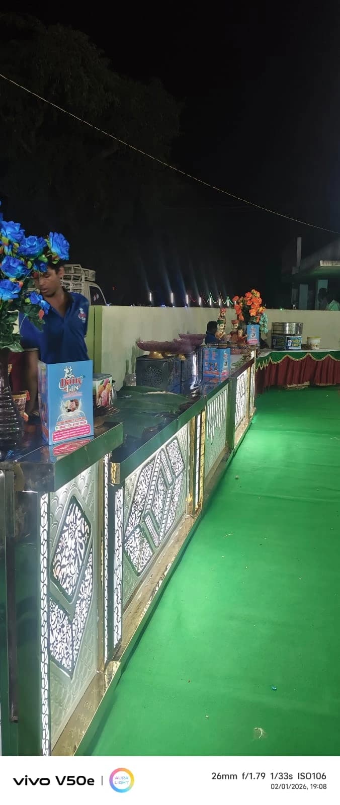 Live food stall counter